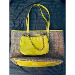 BETSEY JOHNSON WOVEN TOTE SET